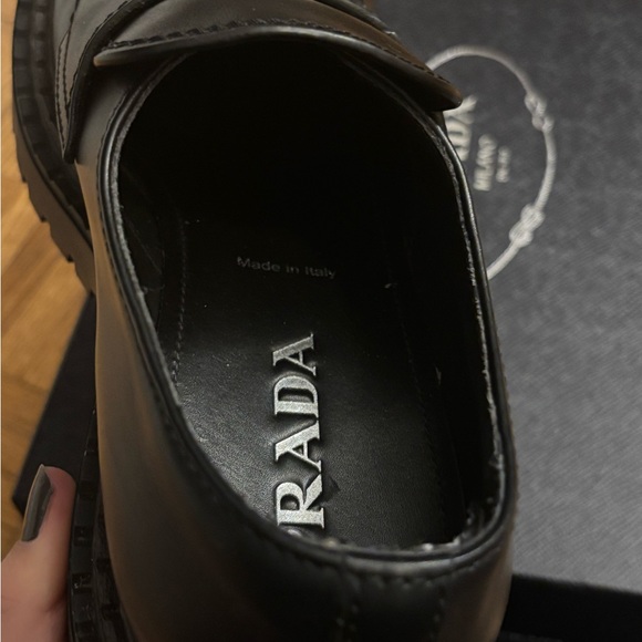 Prada Brushed Leather loafers - Picture 5 of 11